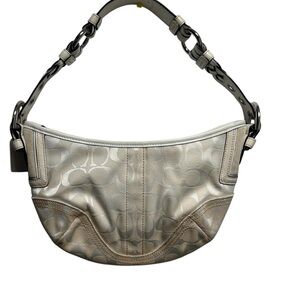 Authentic vintage y2k coach cream and white hobo purse